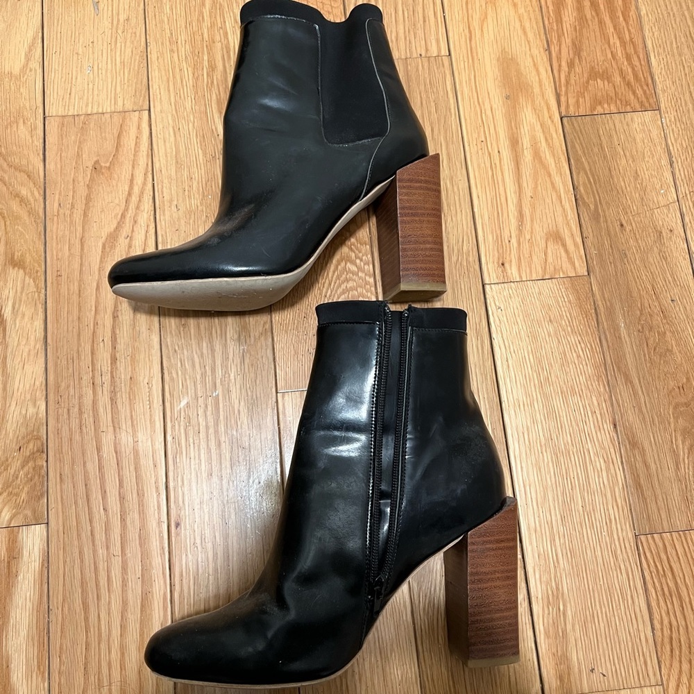 Black Jeffrey Campbell heeled booties